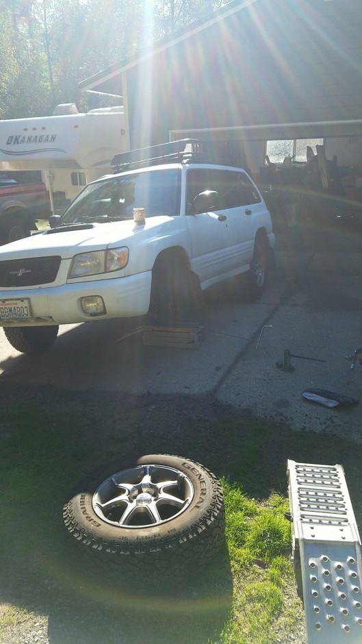 Jordan Romig's 2001 Forester L