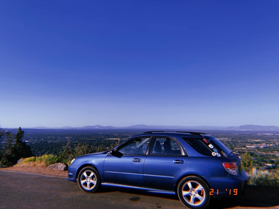 Elise H's 2007 Impreza 2.5i