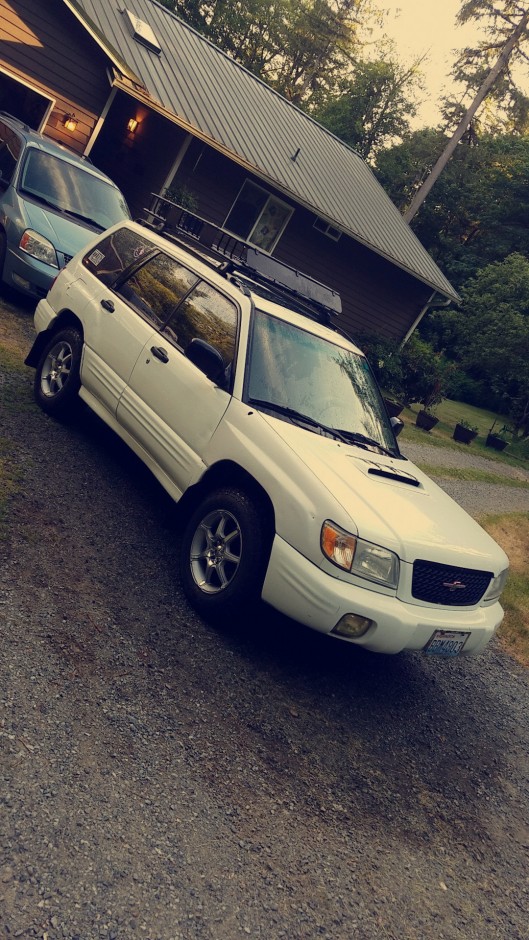 Jordan Romig's 2001 Forester L