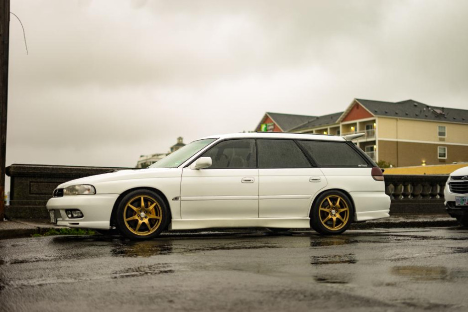 Tyler Hartman's 1999 Legacy 2.5GT Wagon (EJ207+6