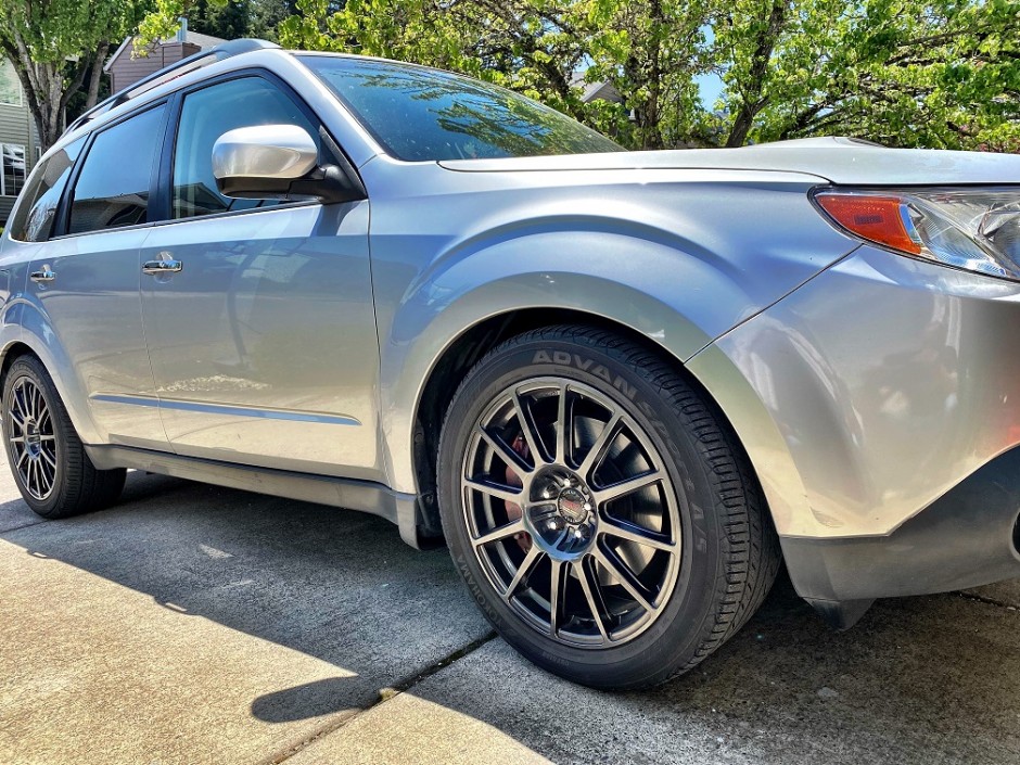 Jesse L's 2009 Forester XT Limited