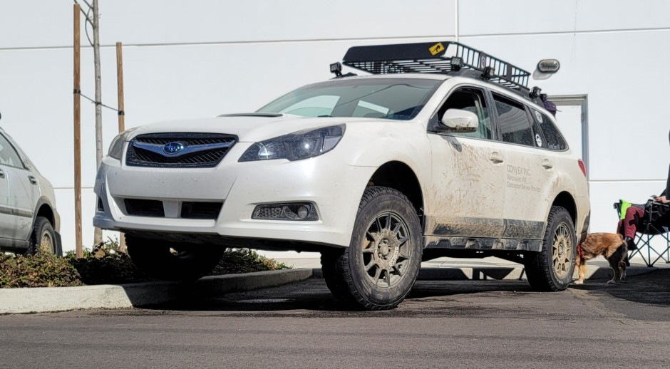 Josh C's 2011 Outback 2.5I