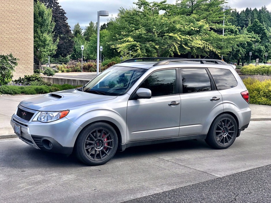 Jesse L's 2009 Forester XT Limited