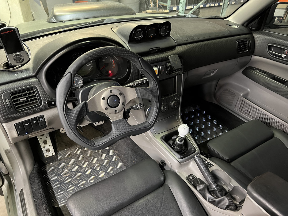 Alain D's 2004 Forester XT