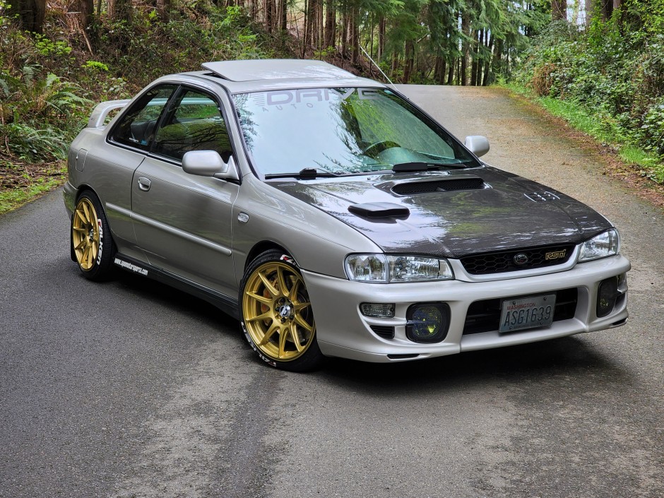 Rich S's 2001 Impreza 2.5RS coupe