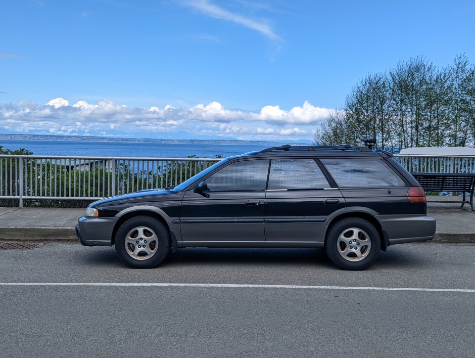 Nicholas  N's 1997 Outback limited