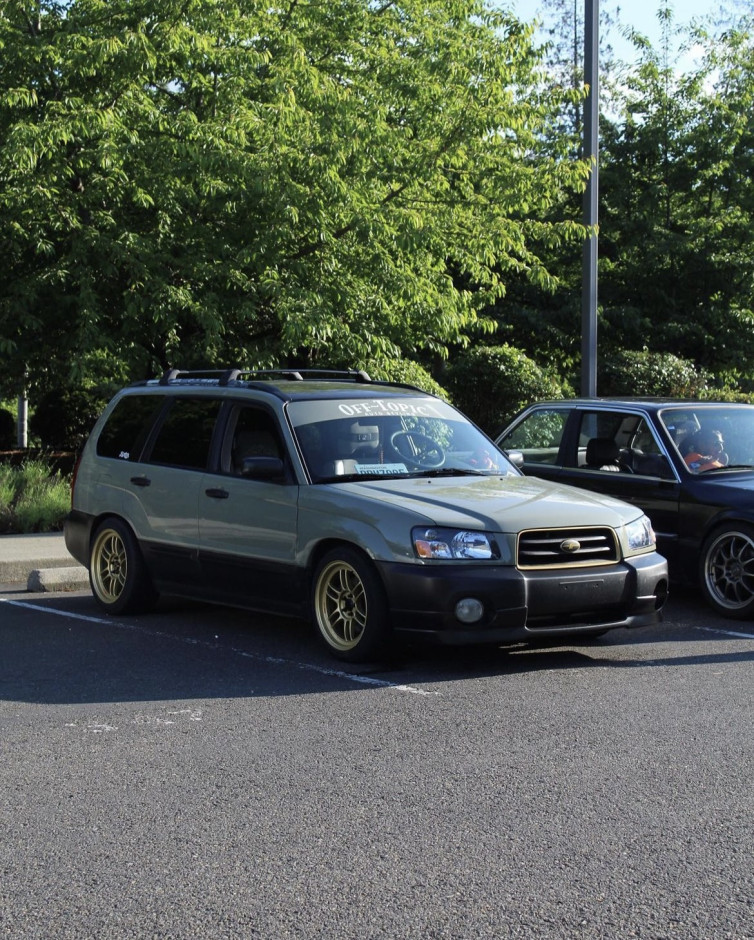Devin L's 2004 Forester 2.5 X