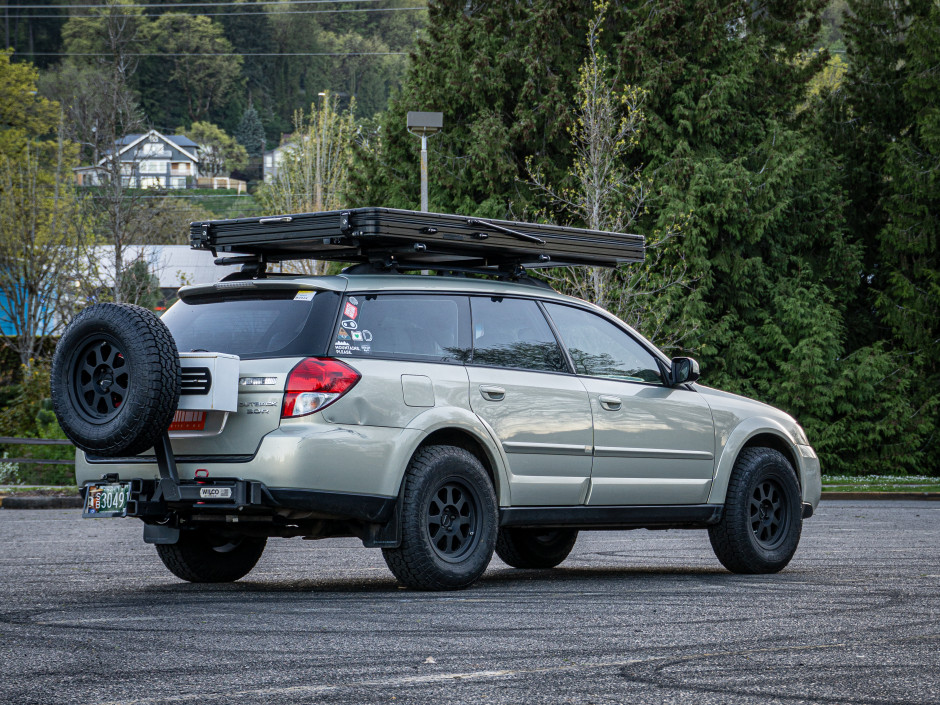 Walker D's 2006 Outback 3.0R VDC Limited