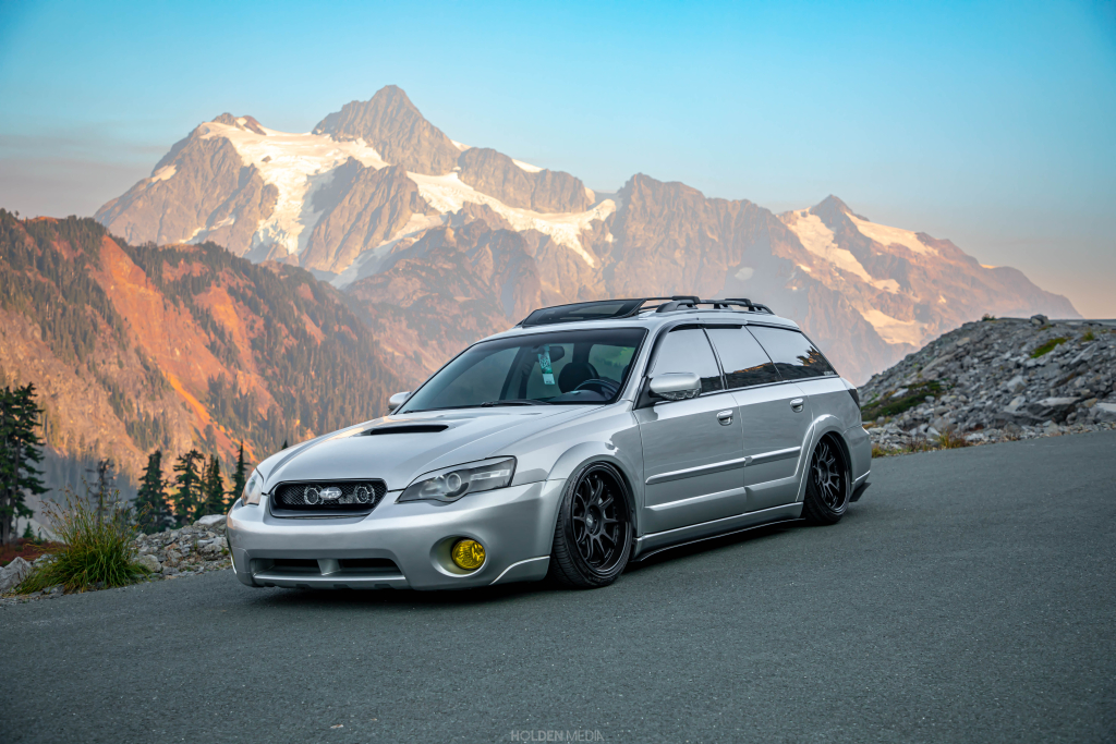 Holden B